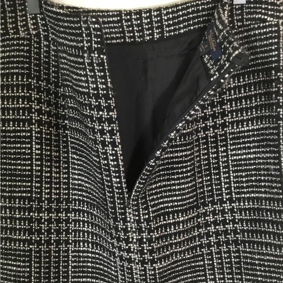 Brooks Brothers Wool Blend Woven Pencil Skirt - Picture 4 of 7